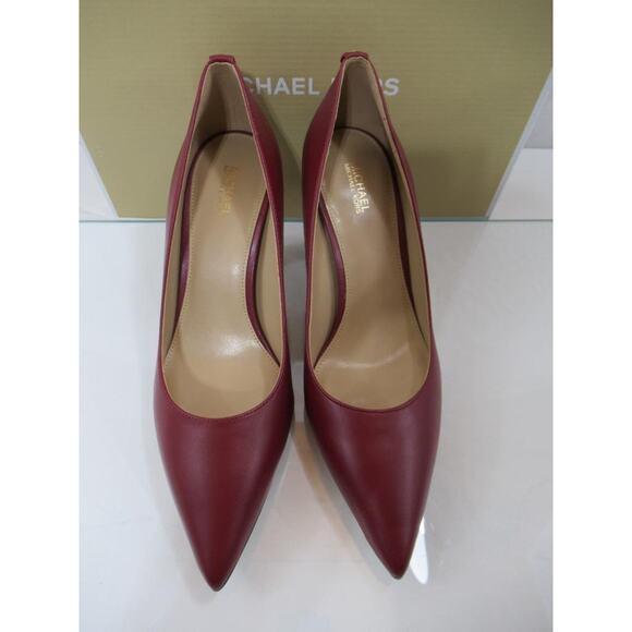 Michael Kors Clara Mid Heel Pointed toe Pump Mulberry Leather - Picture 5 of 9